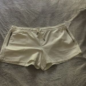 Athleta Farallon White Shorts - UPF 50+ - NWT